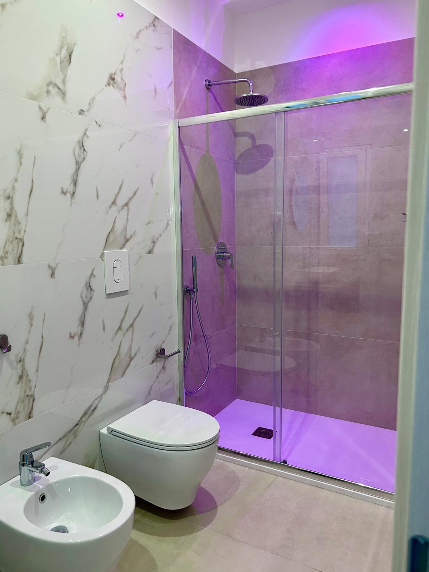Gemini Luxury Rooms เปสคีชี ภายนอก รูปภาพ