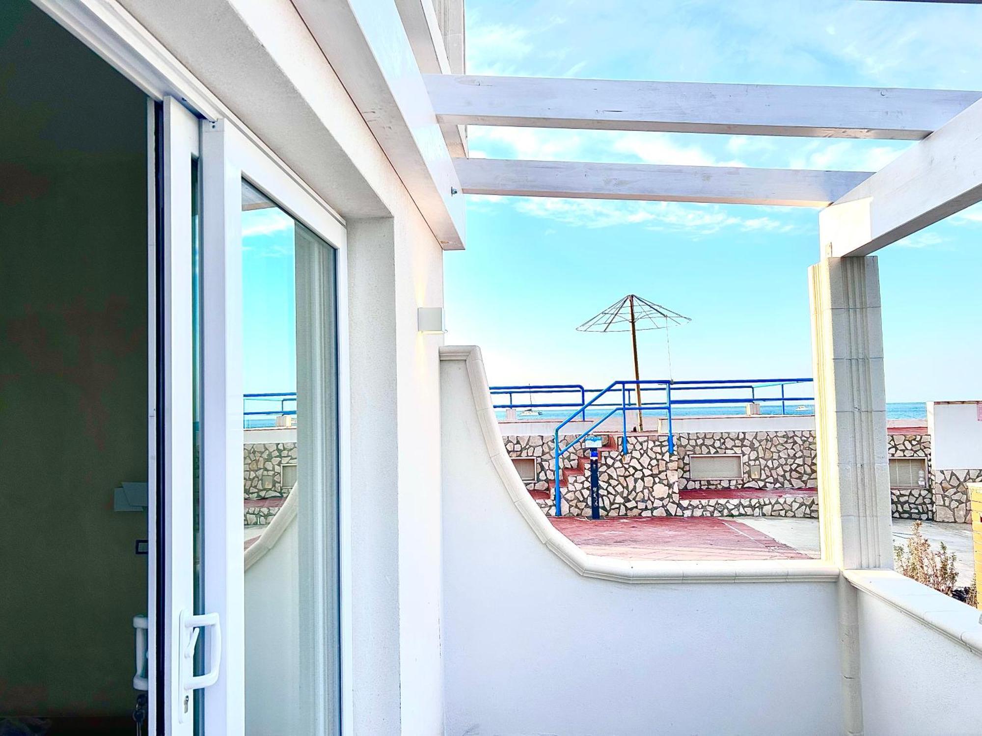 Gemini Luxury Rooms เปสคีชี ภายนอก รูปภาพ
